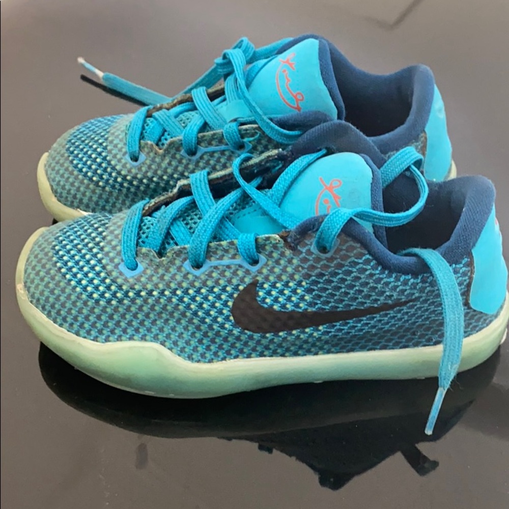 Kobe Bryant youth shoes